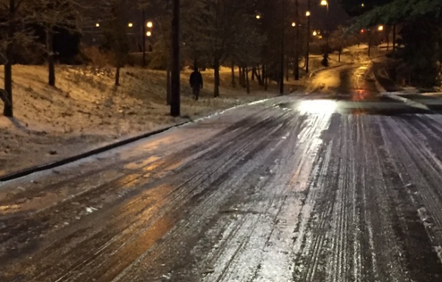 Schools in Portland closed over icy weather - CBS News