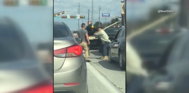 Caught on camera: Road rage in Texas - CBS News