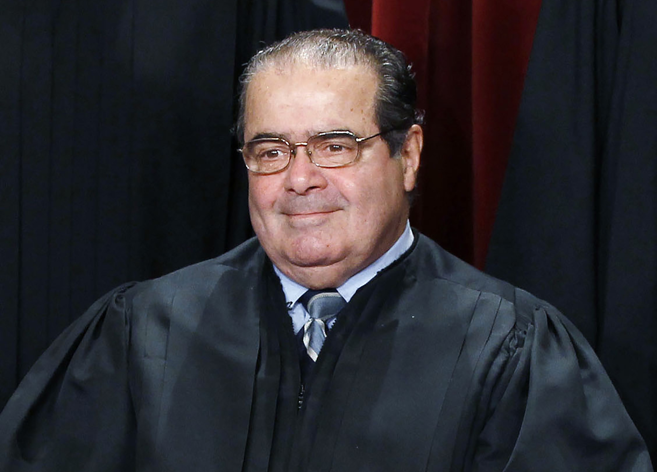 Supreme Court Justice Antonin Scalia In Victory Or Dissent A Man Of Strong Opinions Cbs News 