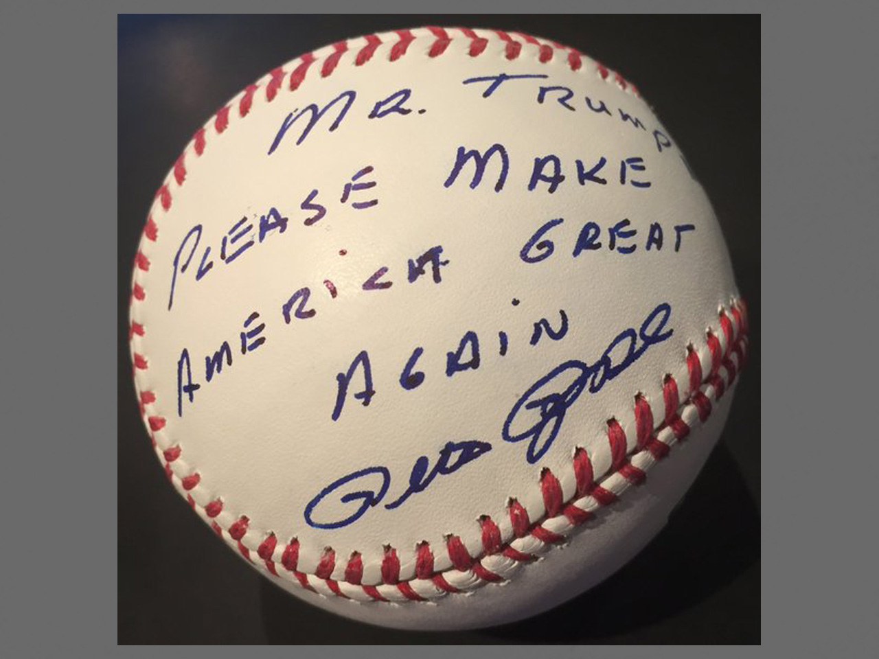 Pete Rose Signed Authentic Autographed Memorabilia