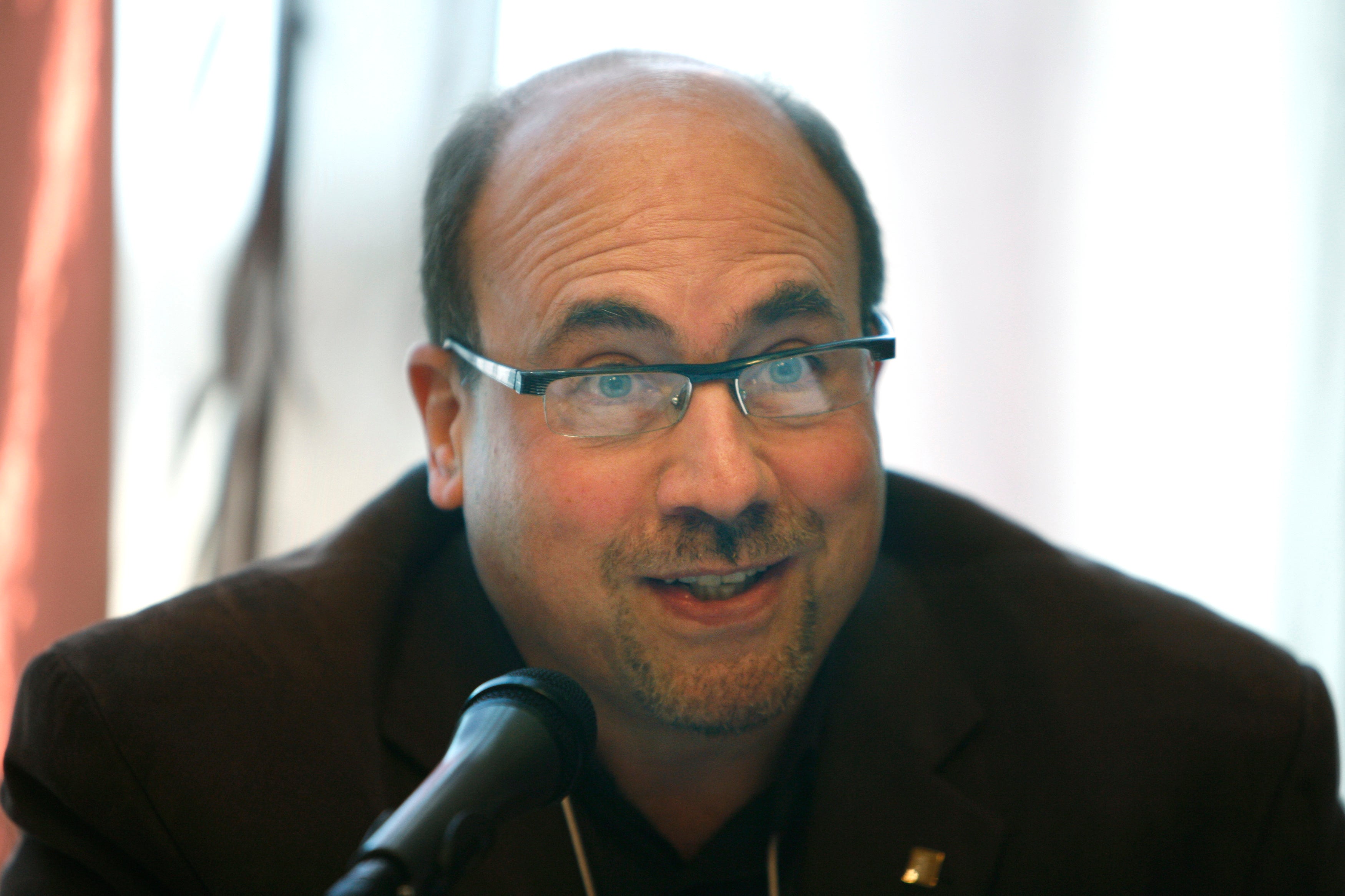 Craigslist founder Craig Newmark donates 1M to Wikipedia CBS News