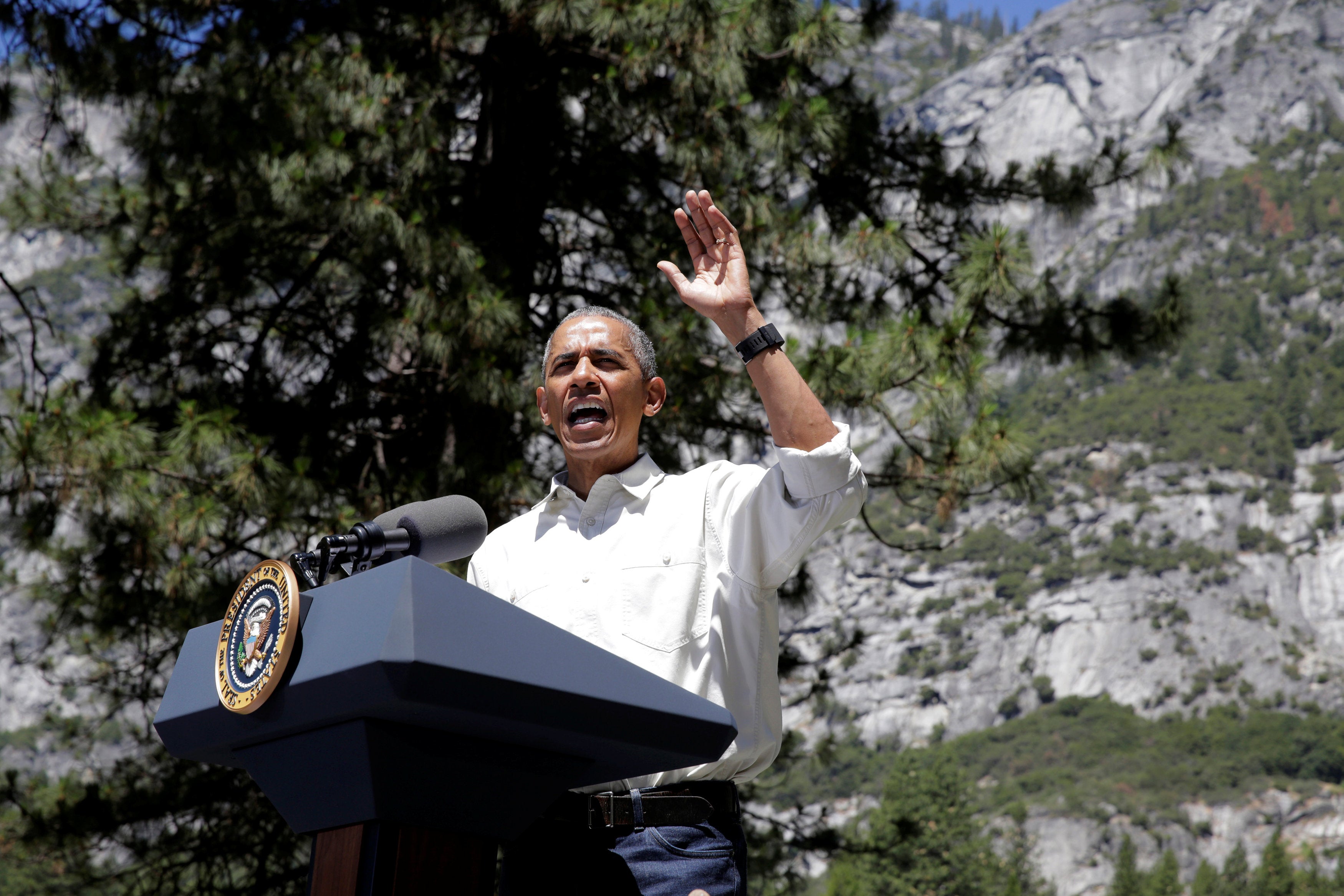Obama in Yosemite Climate change not just a threat, but a reality(02)