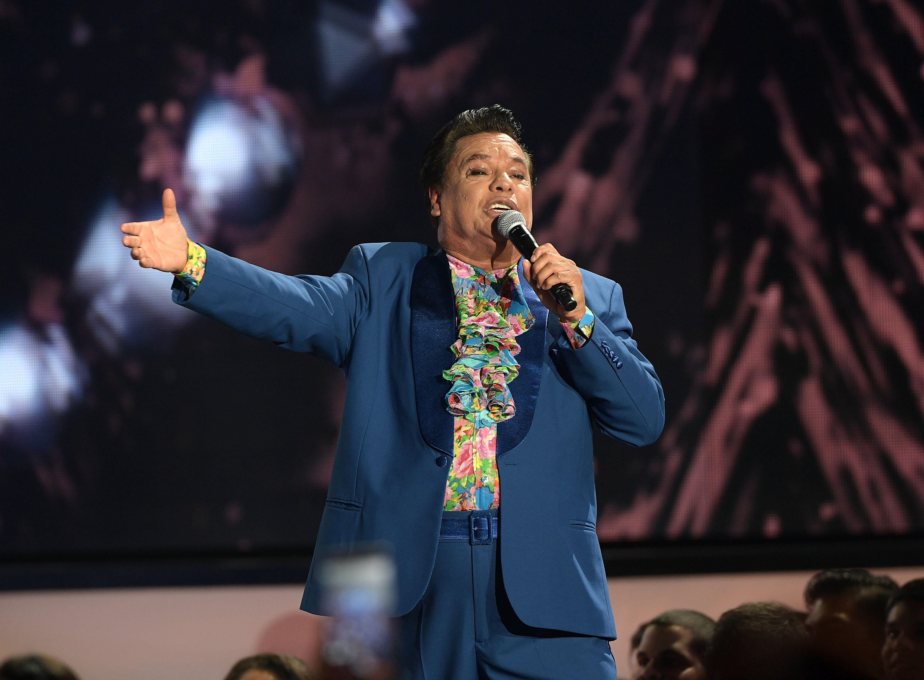 Juan Gabriel, legendary Mexican singer, dead at 66 CBS News