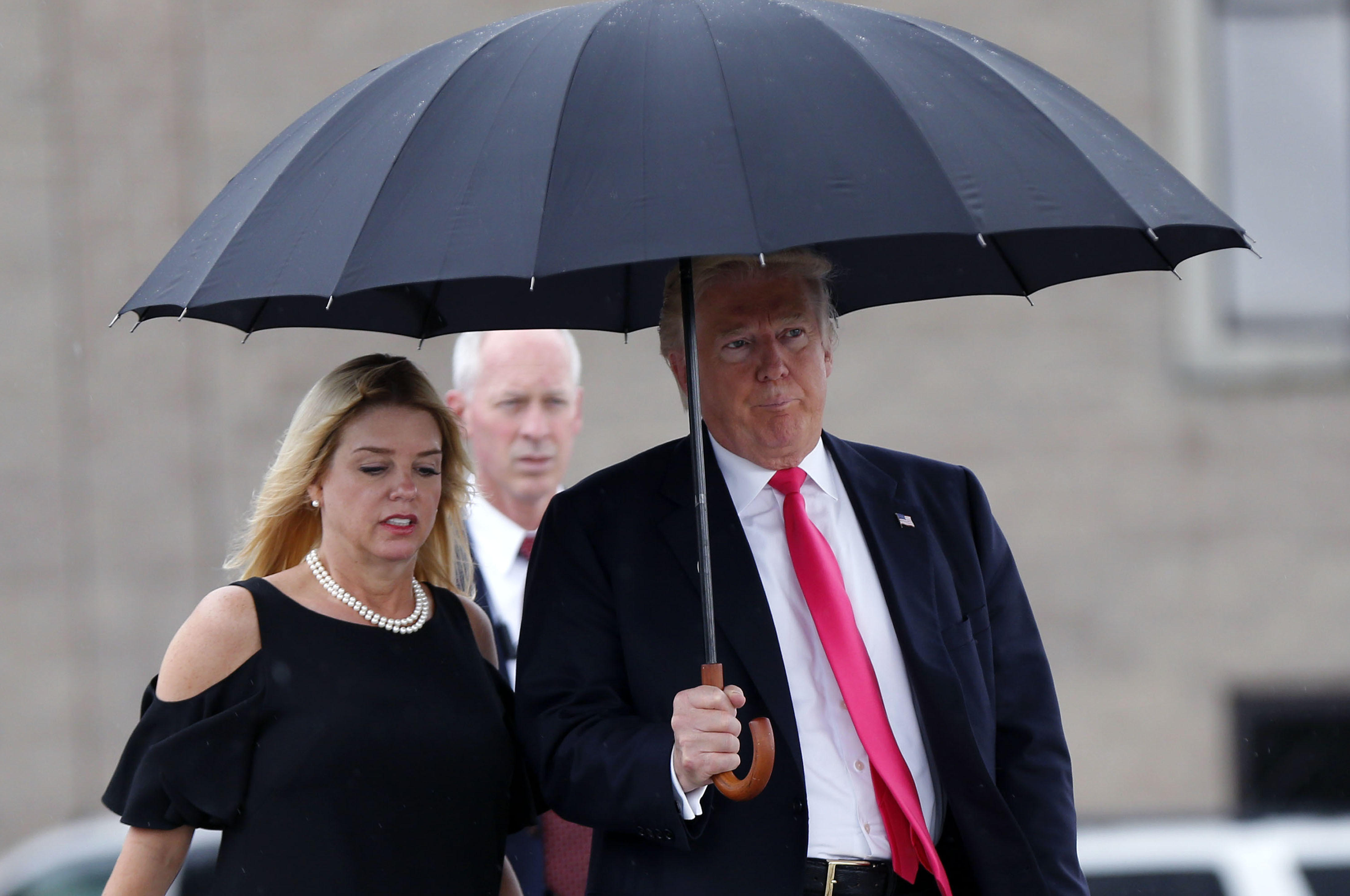 Donald Trump’s Pam Bondi Conundrum - CBS News