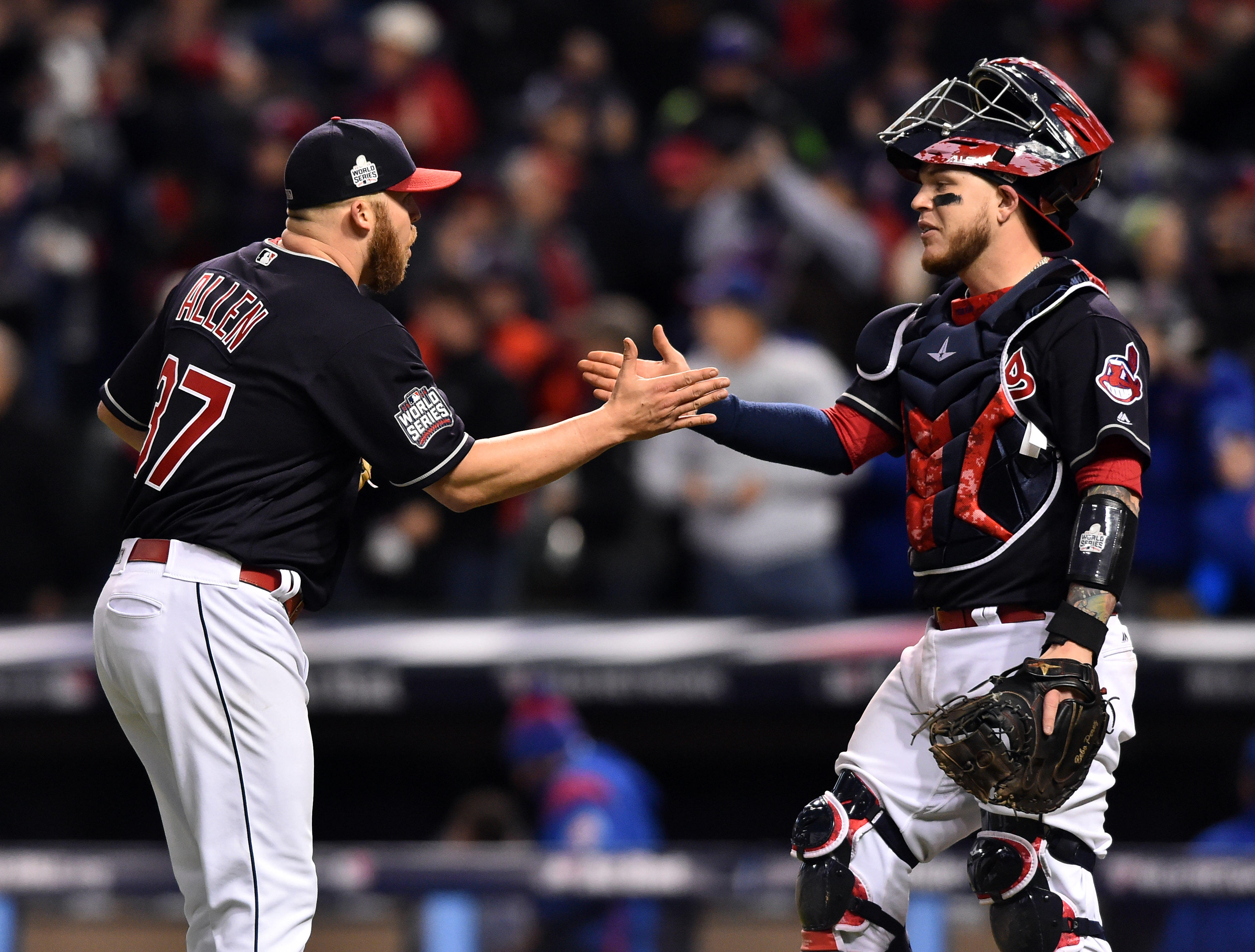 Cleveland Indians defeat Chicago Cubs 6-0 in World Series 2016