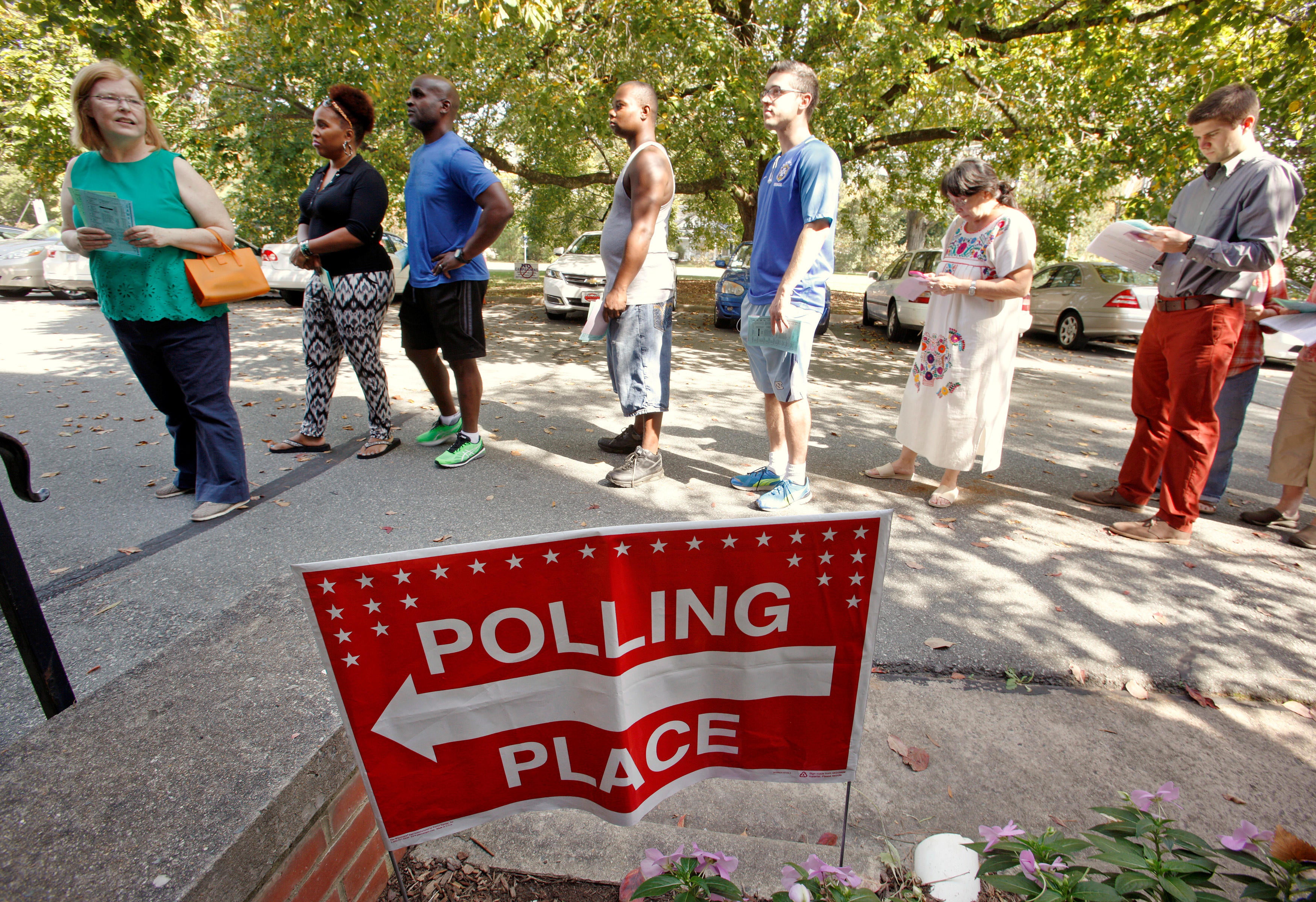 Early Voting Update An Analysis Of North Carolina And Florida Cbs News 8551