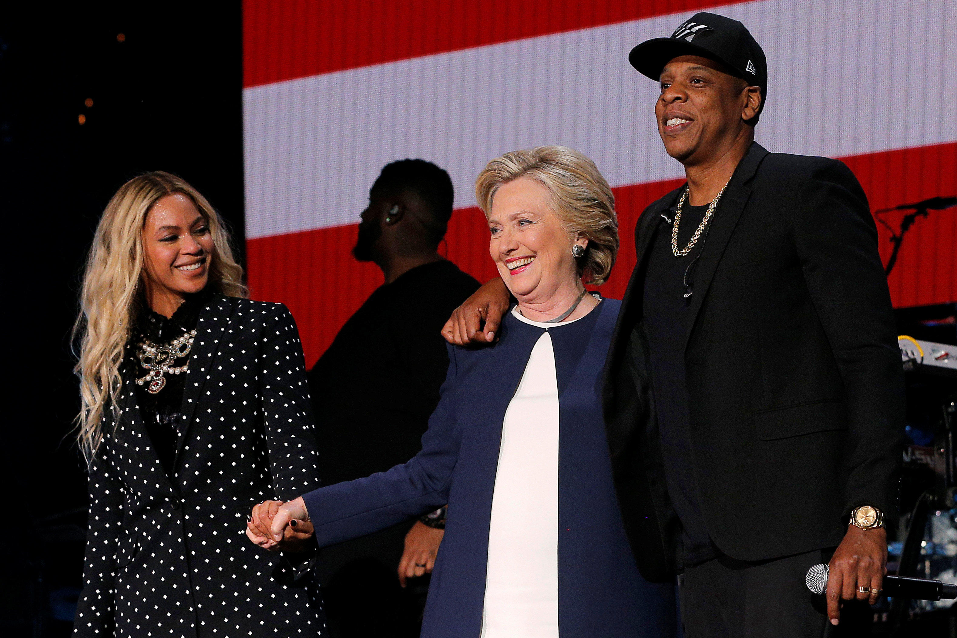 Beyoncé Jay Z Headline Clinton Campaign Event Cbs News