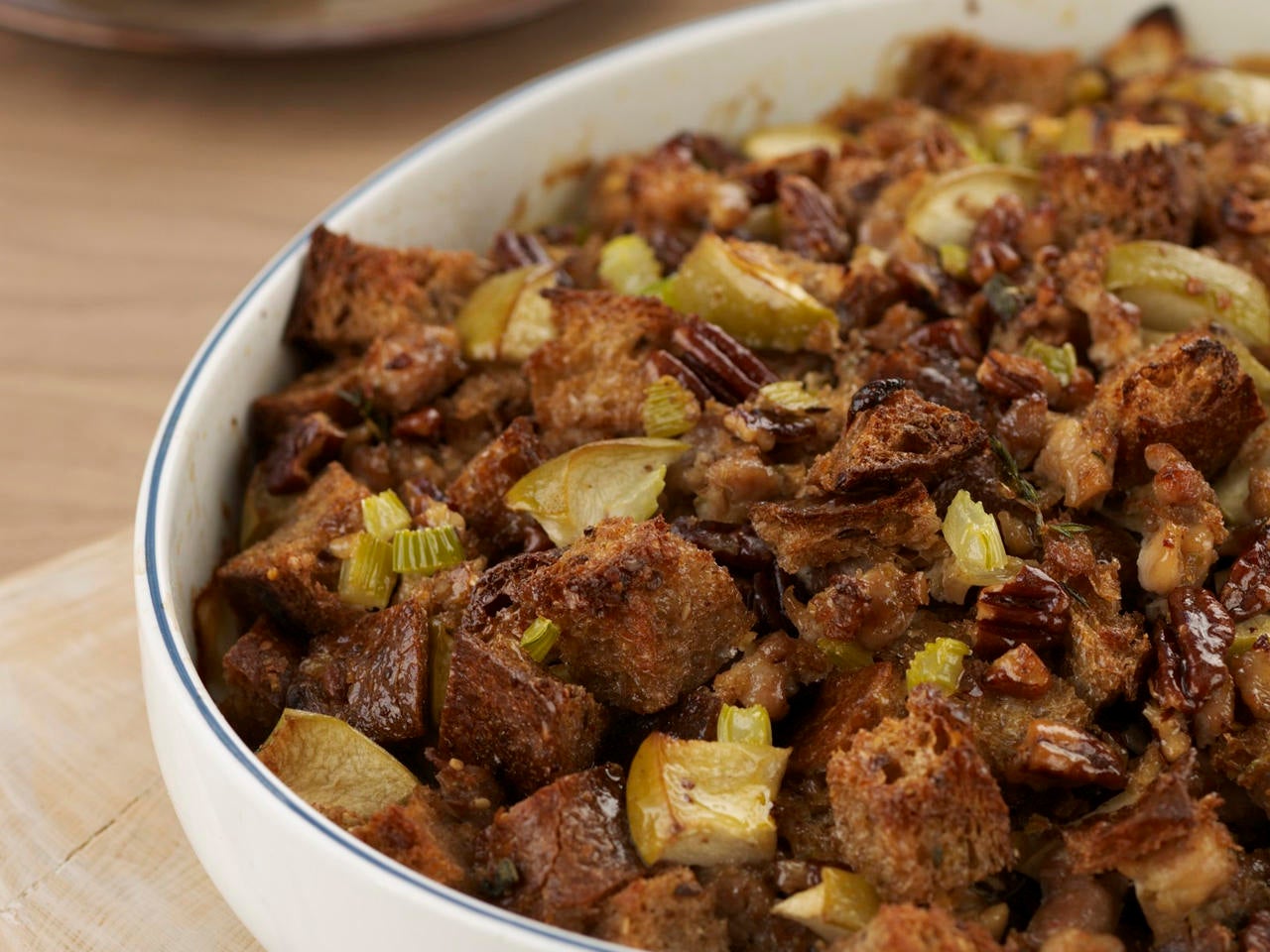 Recipe WholeGrain Stuffing with Apples, Sausage and Pecans CBS News