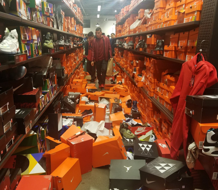 Seattle Nike completely trashed by Black Friday shoppers CBS News