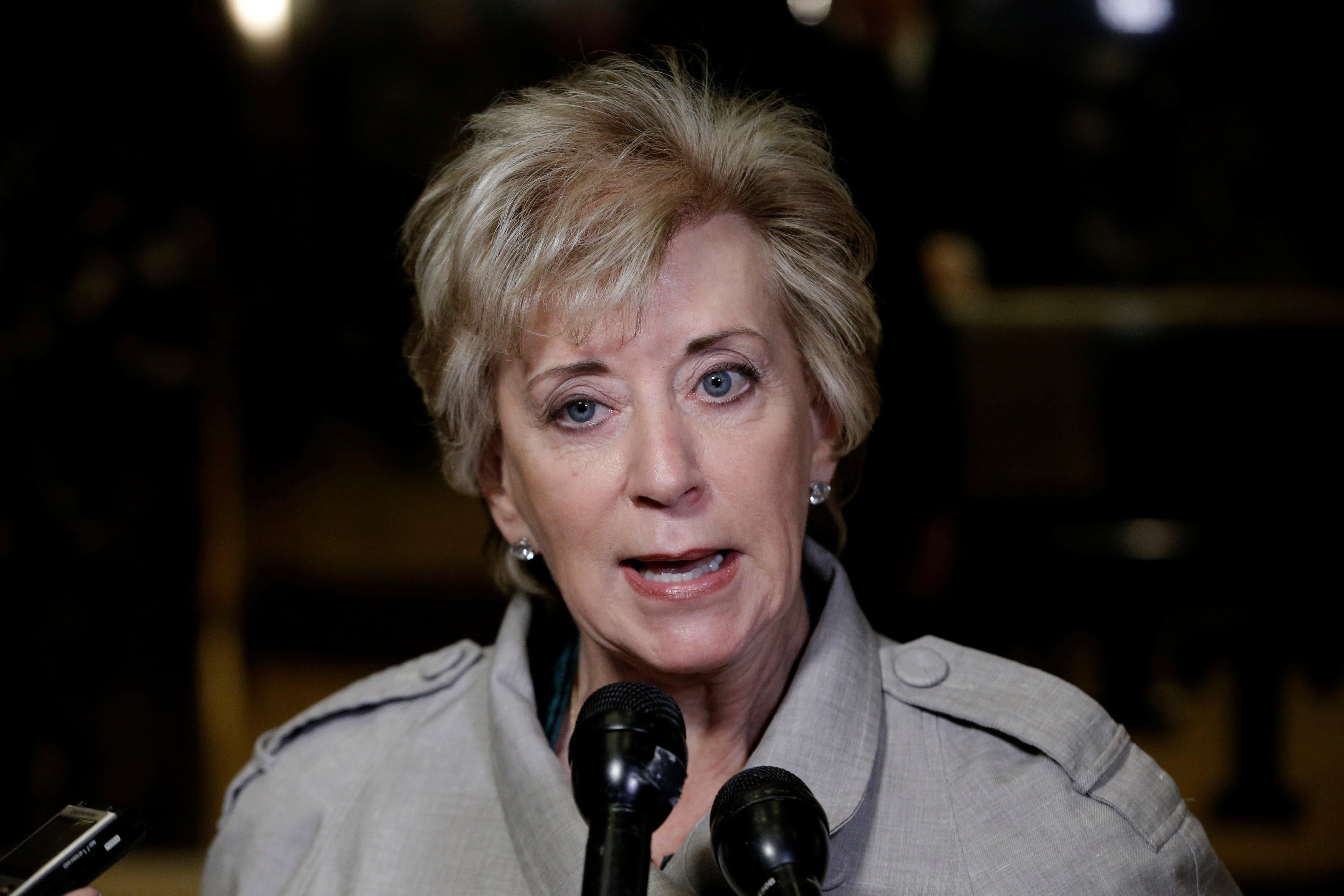 Linda Mcmahon Donated 7 Million To Help Elect Trump Cbs News