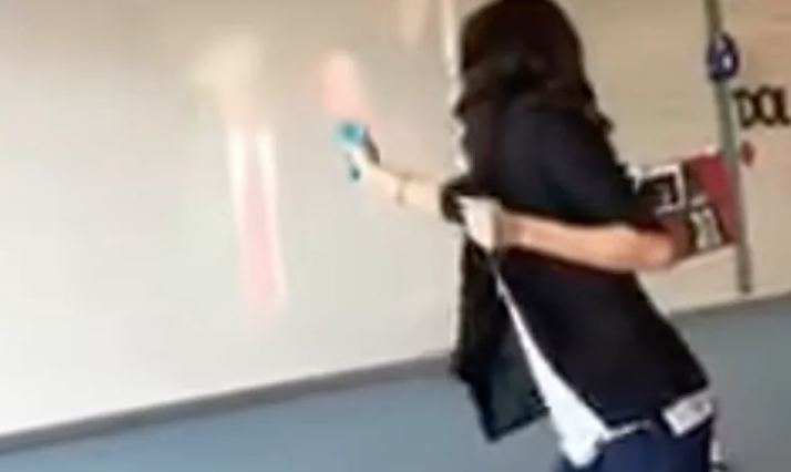 Texas Teacher Suspended Over Anti-Trump Stunt - CBS News