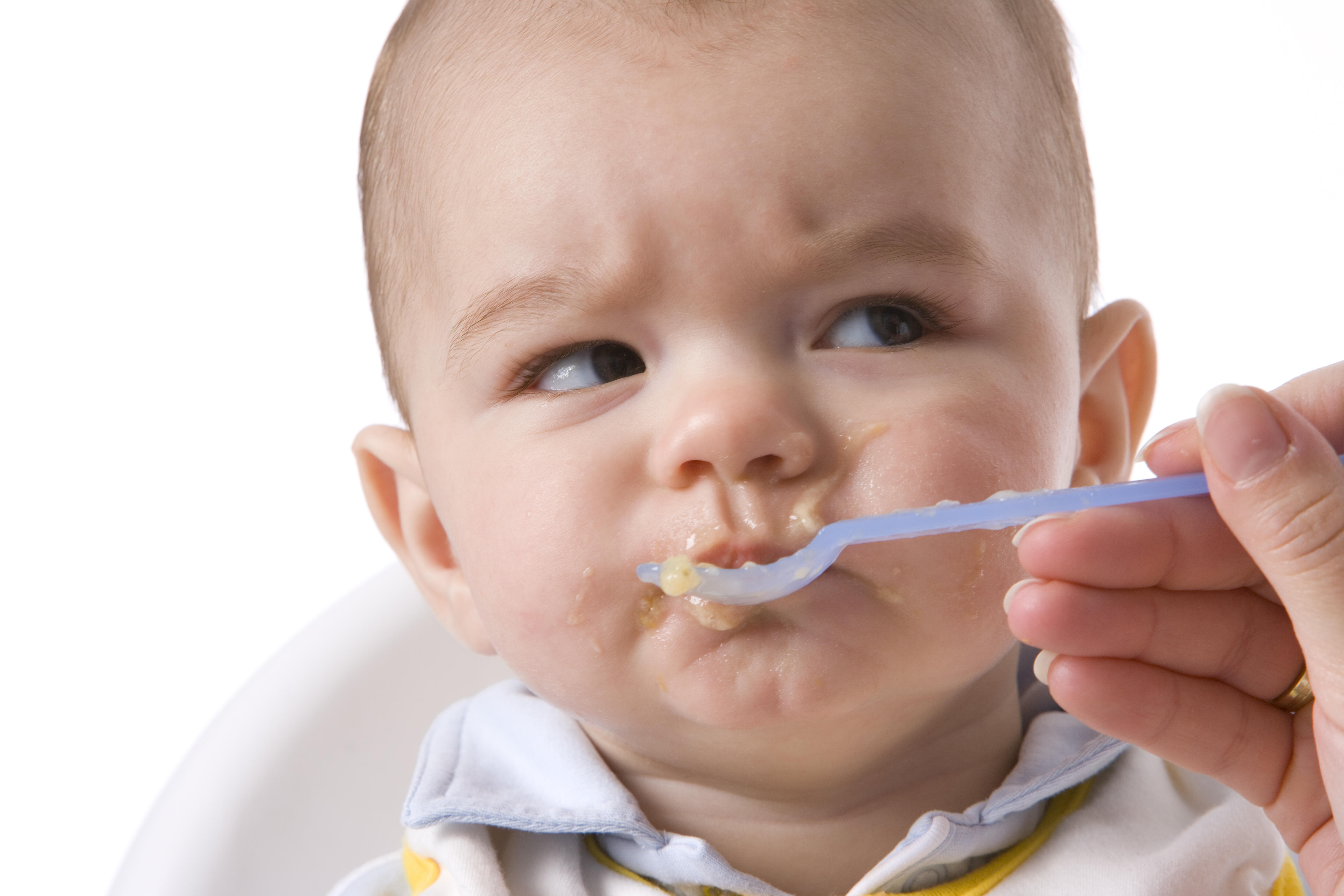 When Can Babies Start Eating Baby Food?
