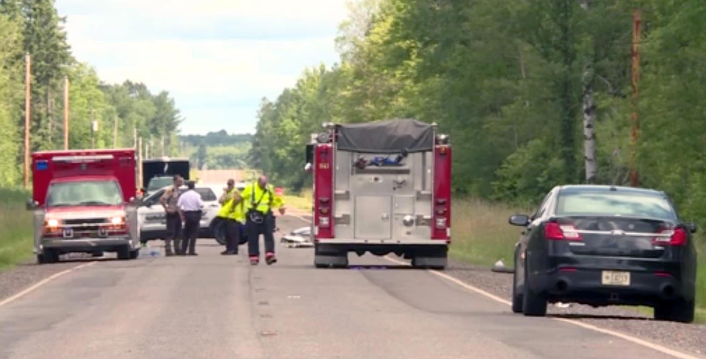 6 killed in small plane crash in northern Wisconsin, officials say CBS News