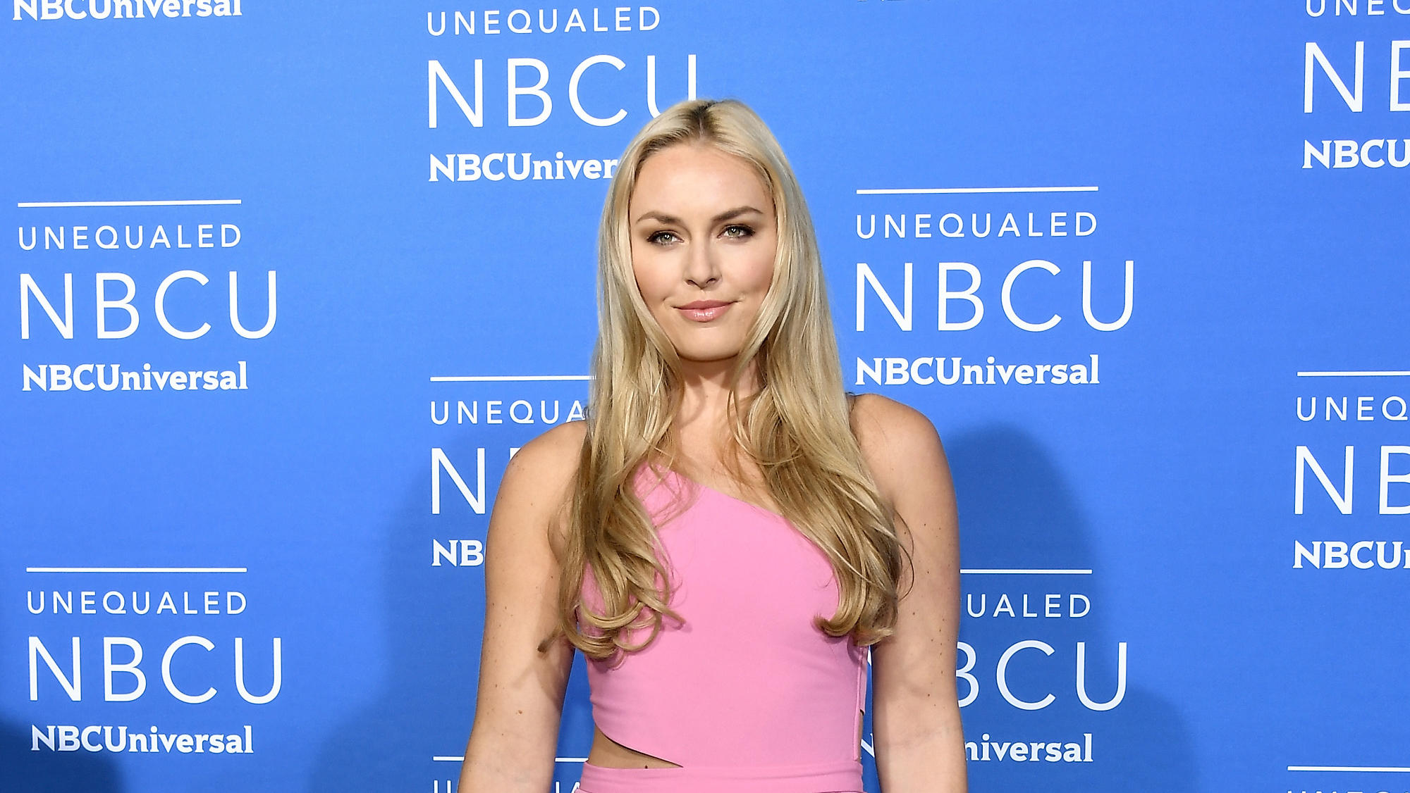 Lindsey Vonn slams hacked nude photos with Tiger Woods pic