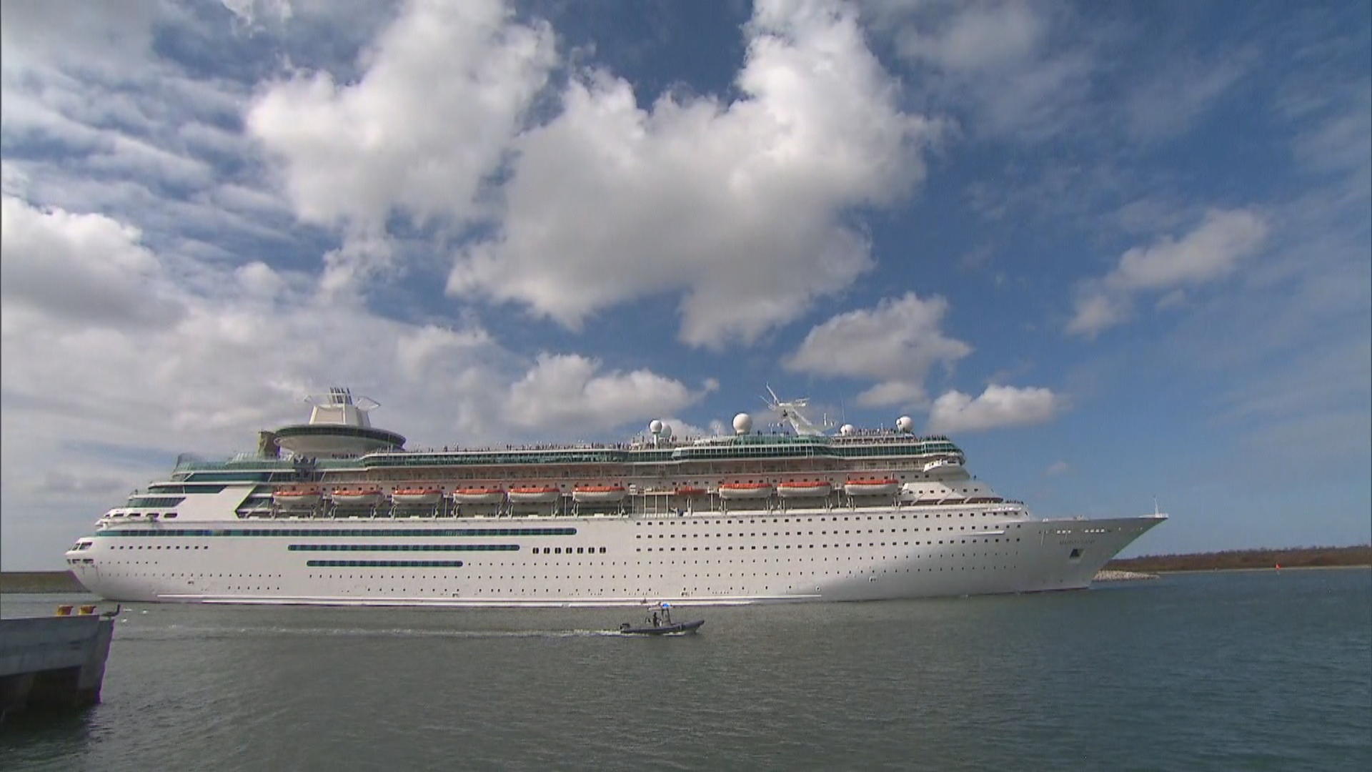 Cruise Passengers Who Joined Relief Effort In Caribbean Return Home ...