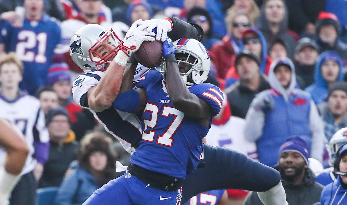 Gronkowski's Dirty Hit Mars Patriots' Eighth Straight Win