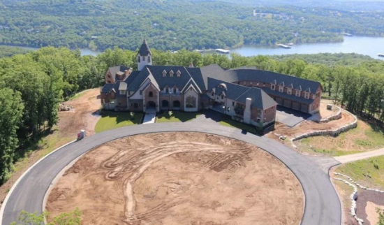 Rangers pitcher Cole Hamels is donating a $10 million house to charity 