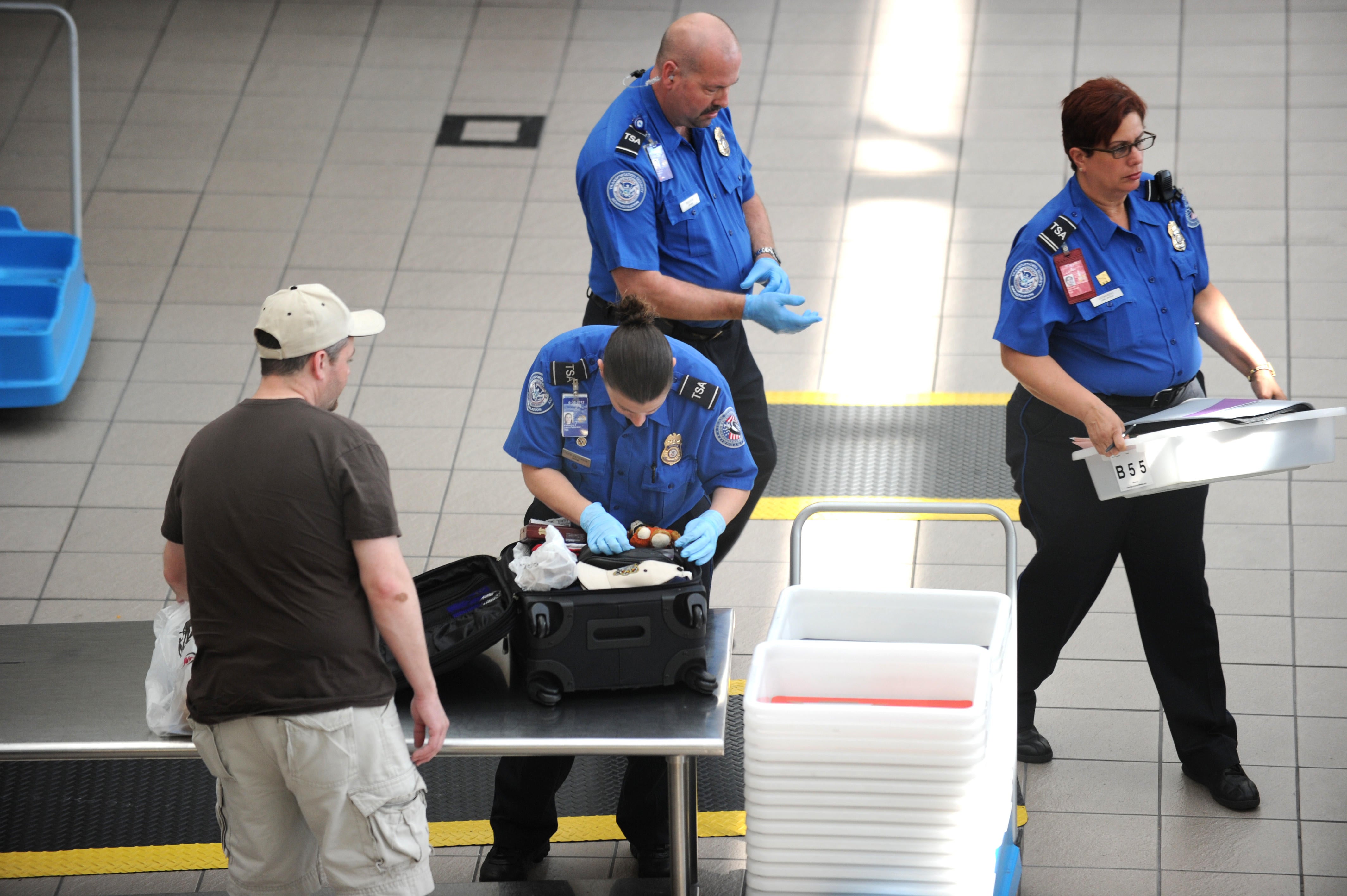 Tsa Announces Top 10 Most Unusual Finds Of 2017 Cbs News Tsa Announces Top 10 Most Unusual Finds Of 2017 Cbs News