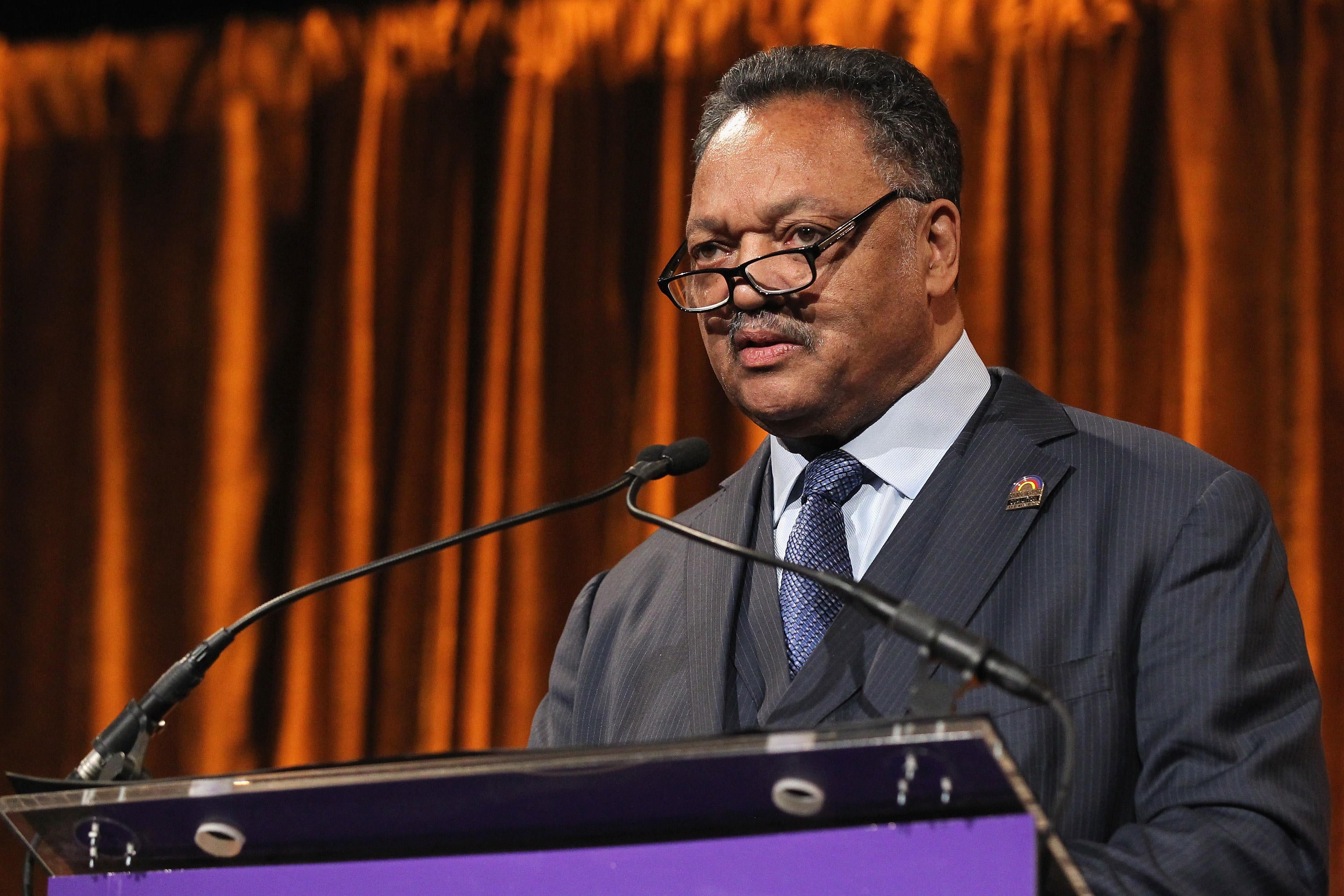 Jesse Jackson on "challenge" of managing Parkinson's disease - CBS News