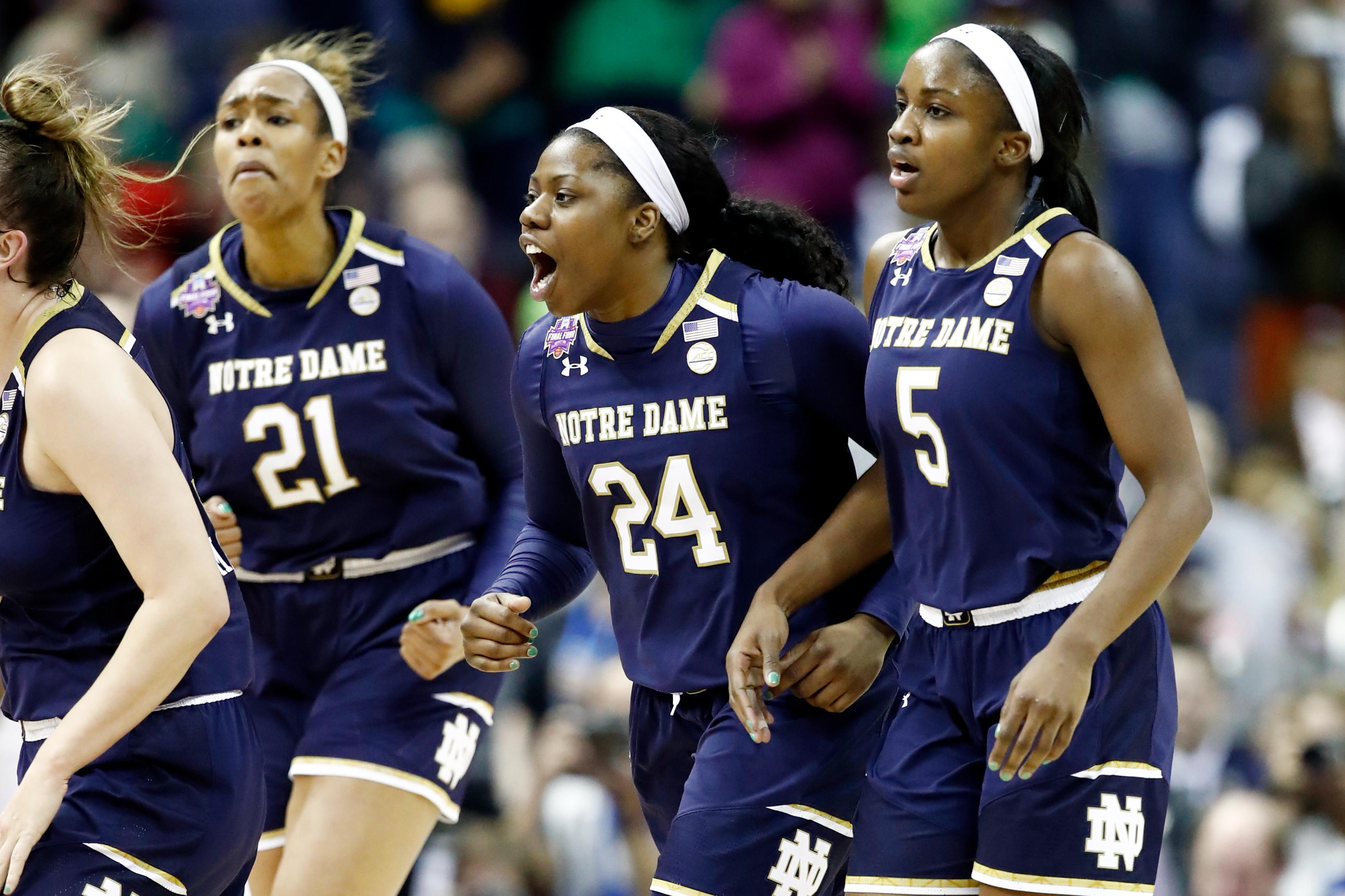 State college basketball: Jackie Young leads Notre Dame women