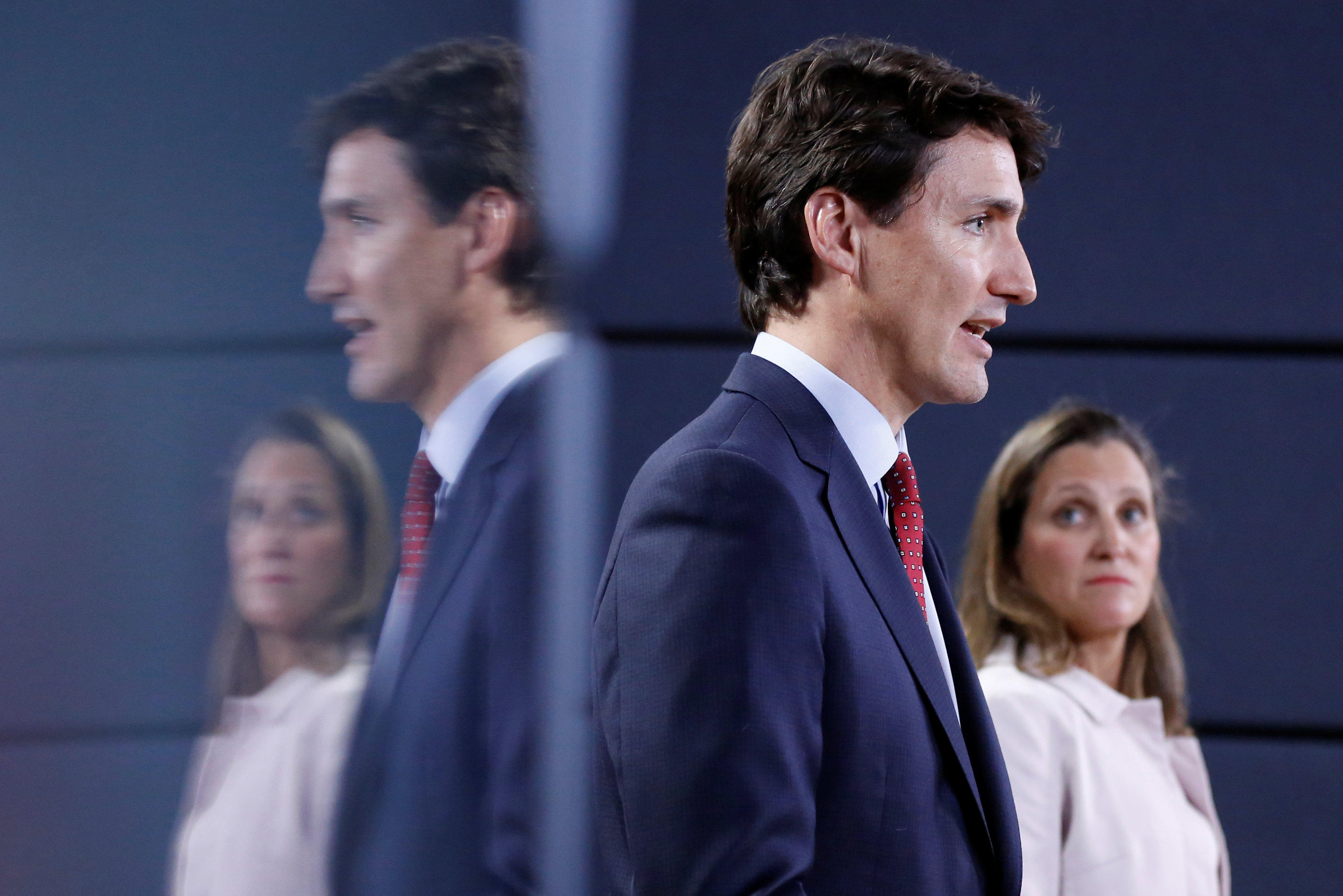 Canada's Trudeau Blasts "totally Unacceptable" Trump Tariffs, Announces ...