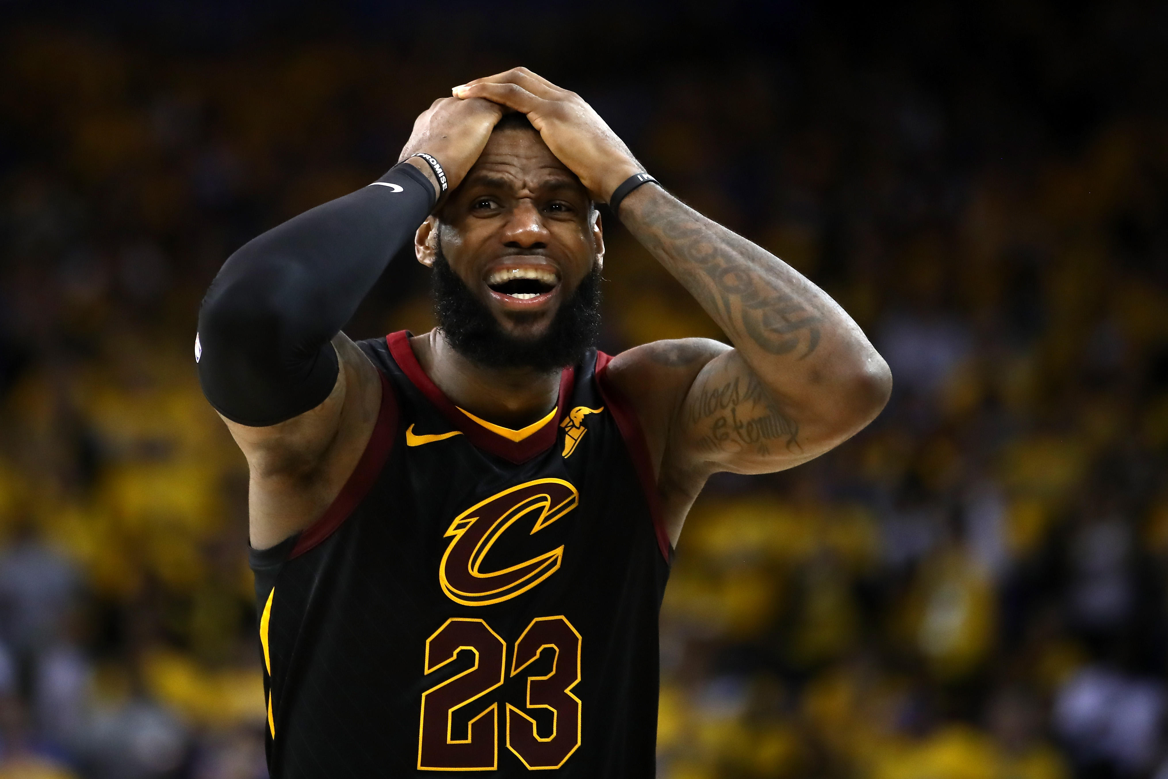 Frustrated LeBron James walks out of press conference after Game 1