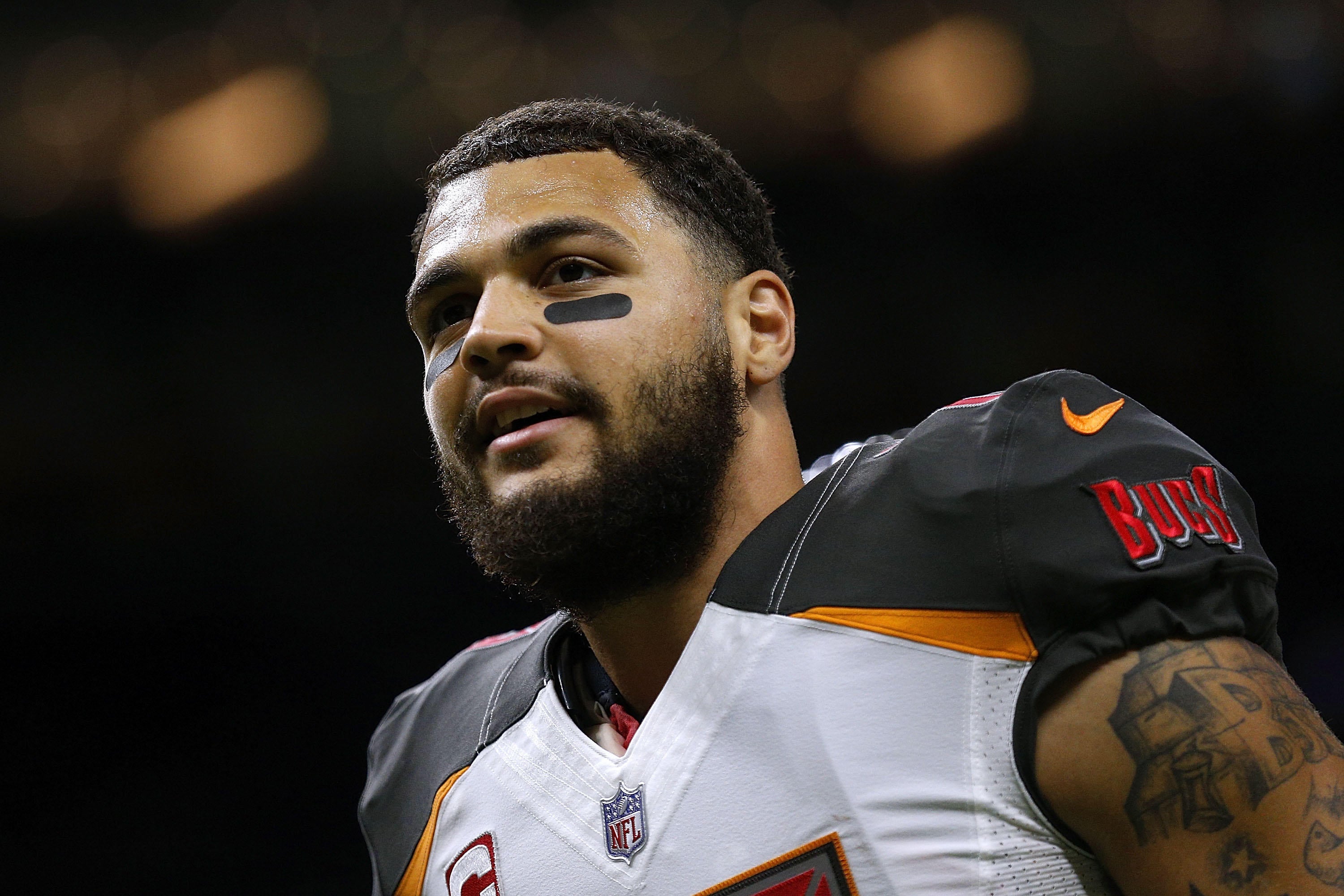 Murder of Mike Evans' father featured on ESPN - Bucs Nation