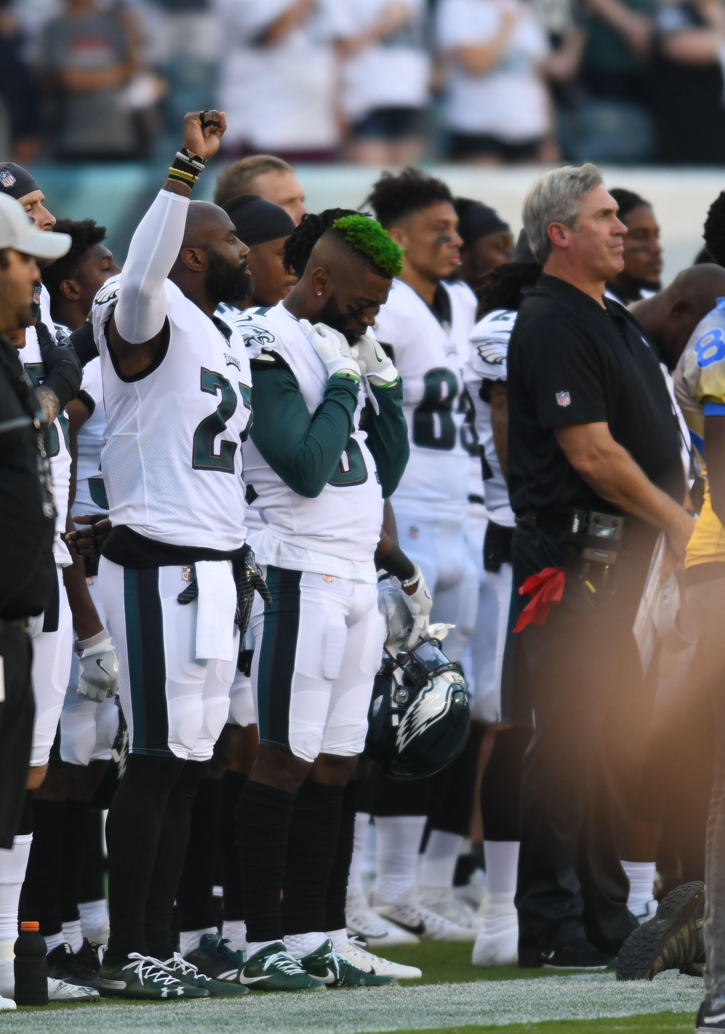 Philadelphia Eagles players kneel during the national anthem prior to an  NFL football game against the Arizona Cardinals, Sunday, Dec. 20, 2020, in  Glendale, Ariz. (AP Photo/Ross D. Franklin Stock Photo - Alamy