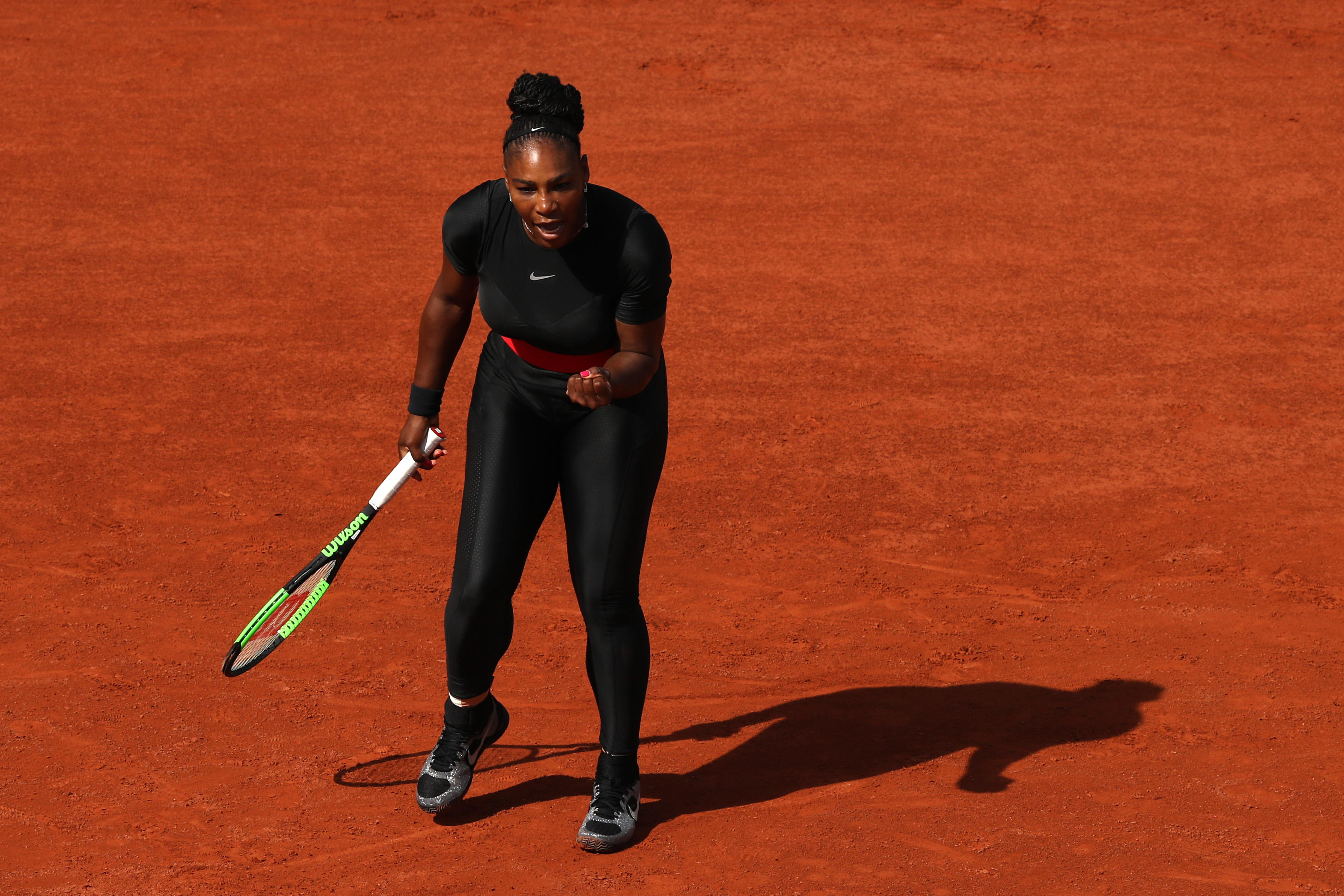 Serena banned from wearing catsuit as French Open changes rules - CBS