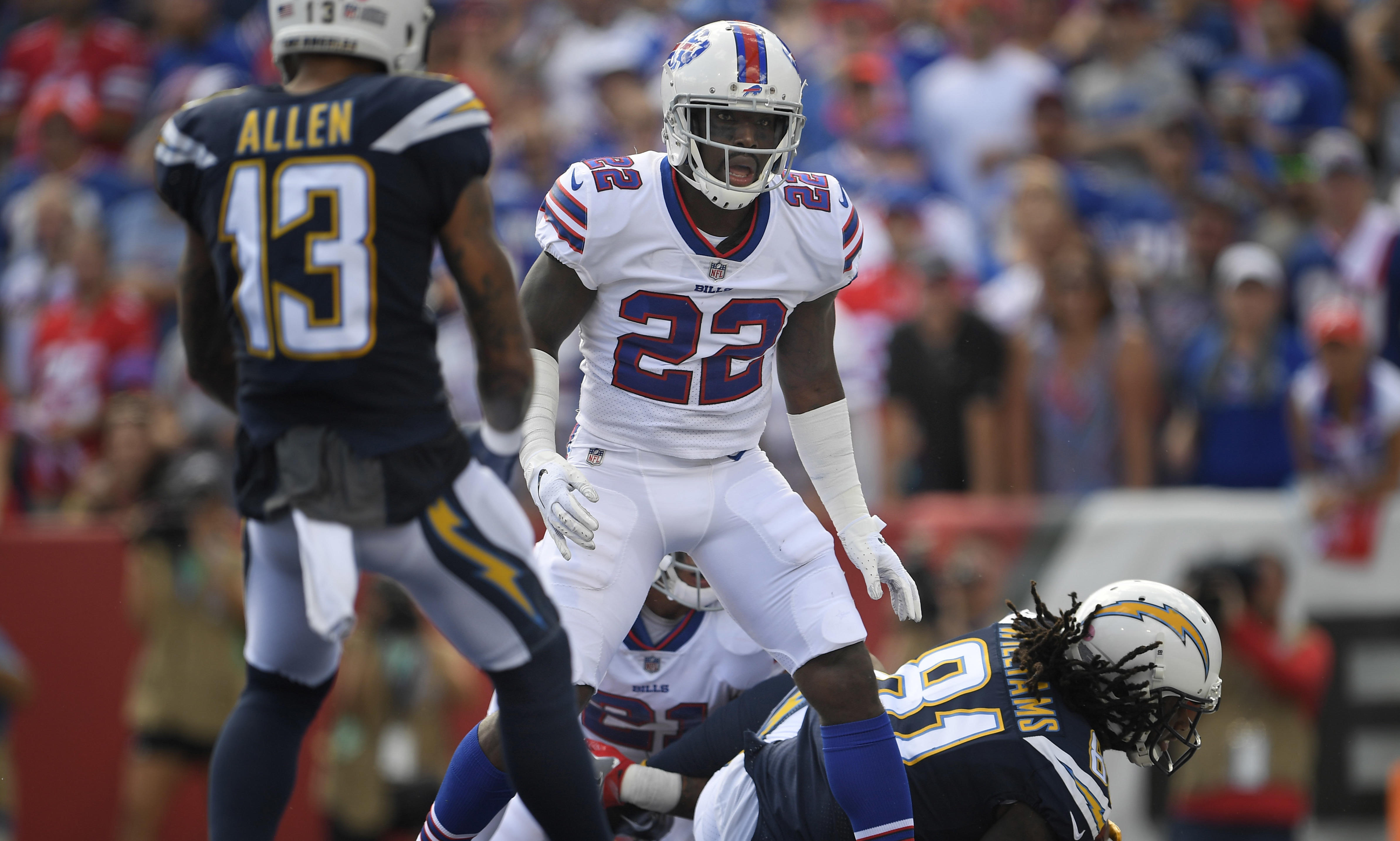 Bills Cut Veteran LB After His 6-Game Suspension Ended