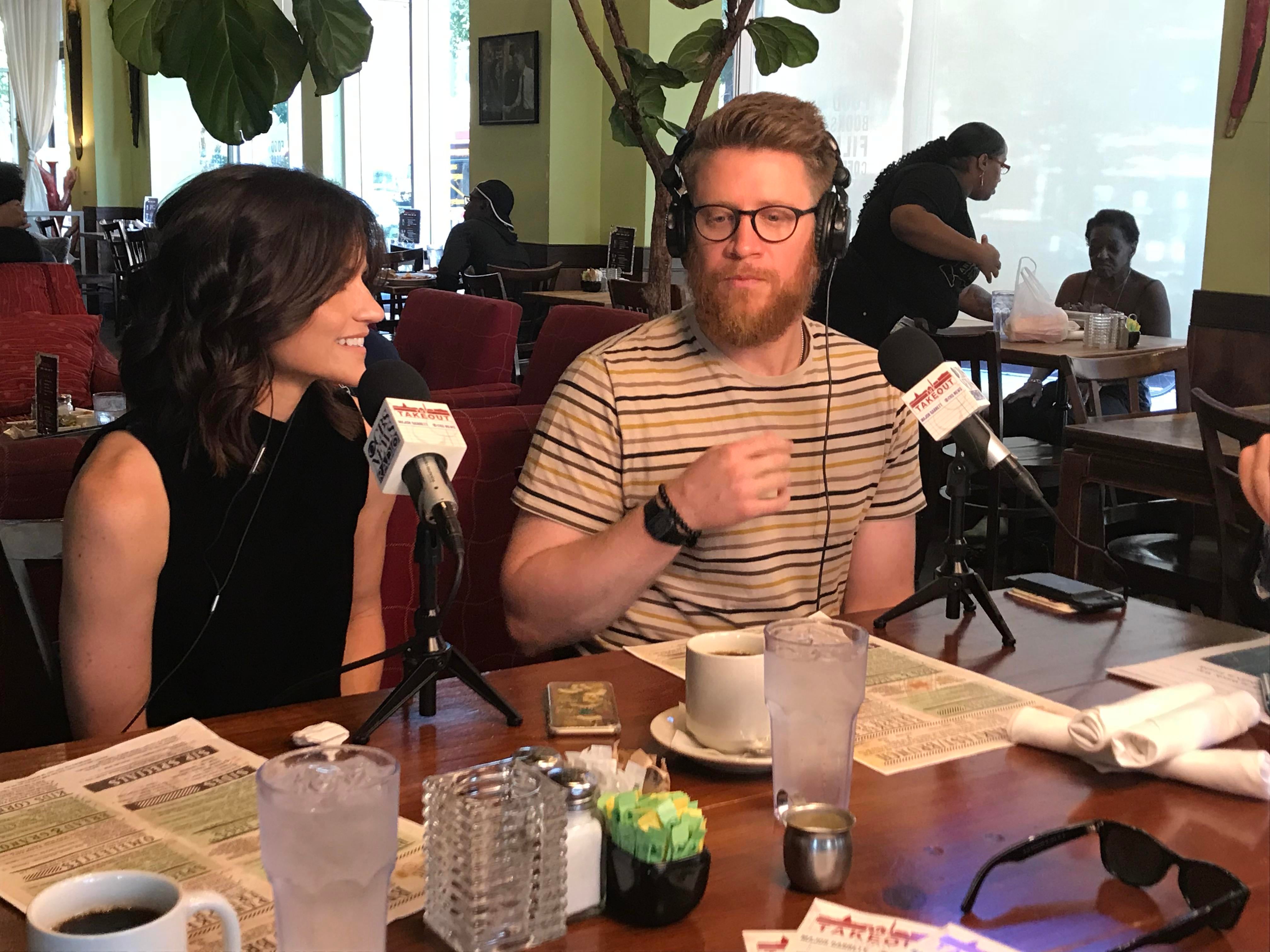 Nats pitcher Sean Doolittle and wife Eireann Dolan discuss giving back -  CBS News