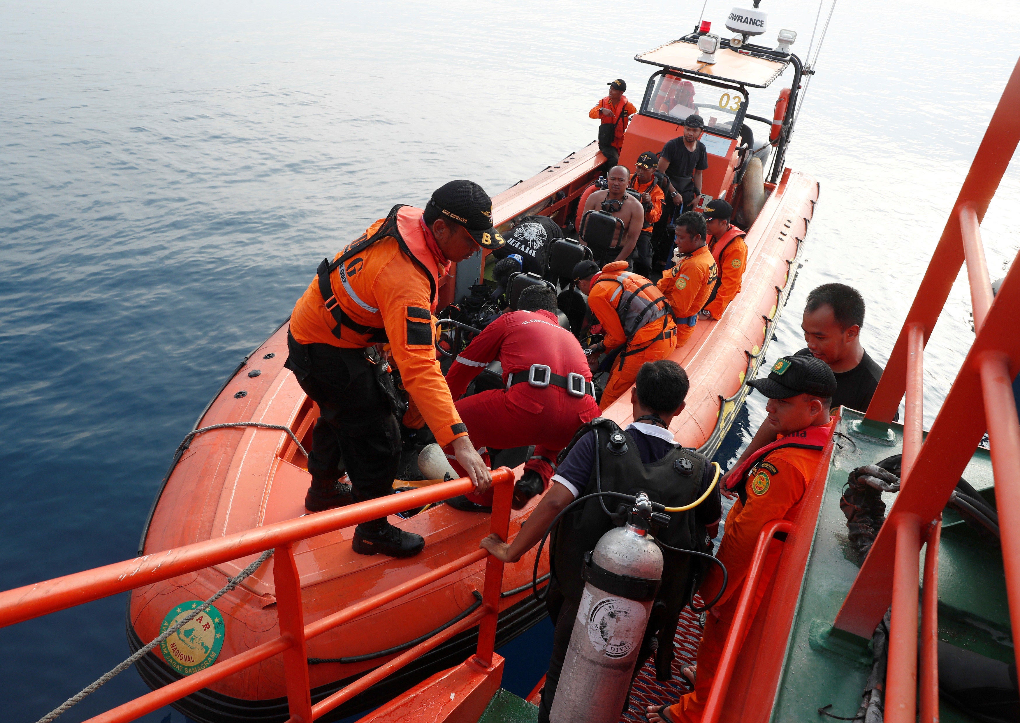 Lion Air plane crash Passengers' bodies found still strapped in seats