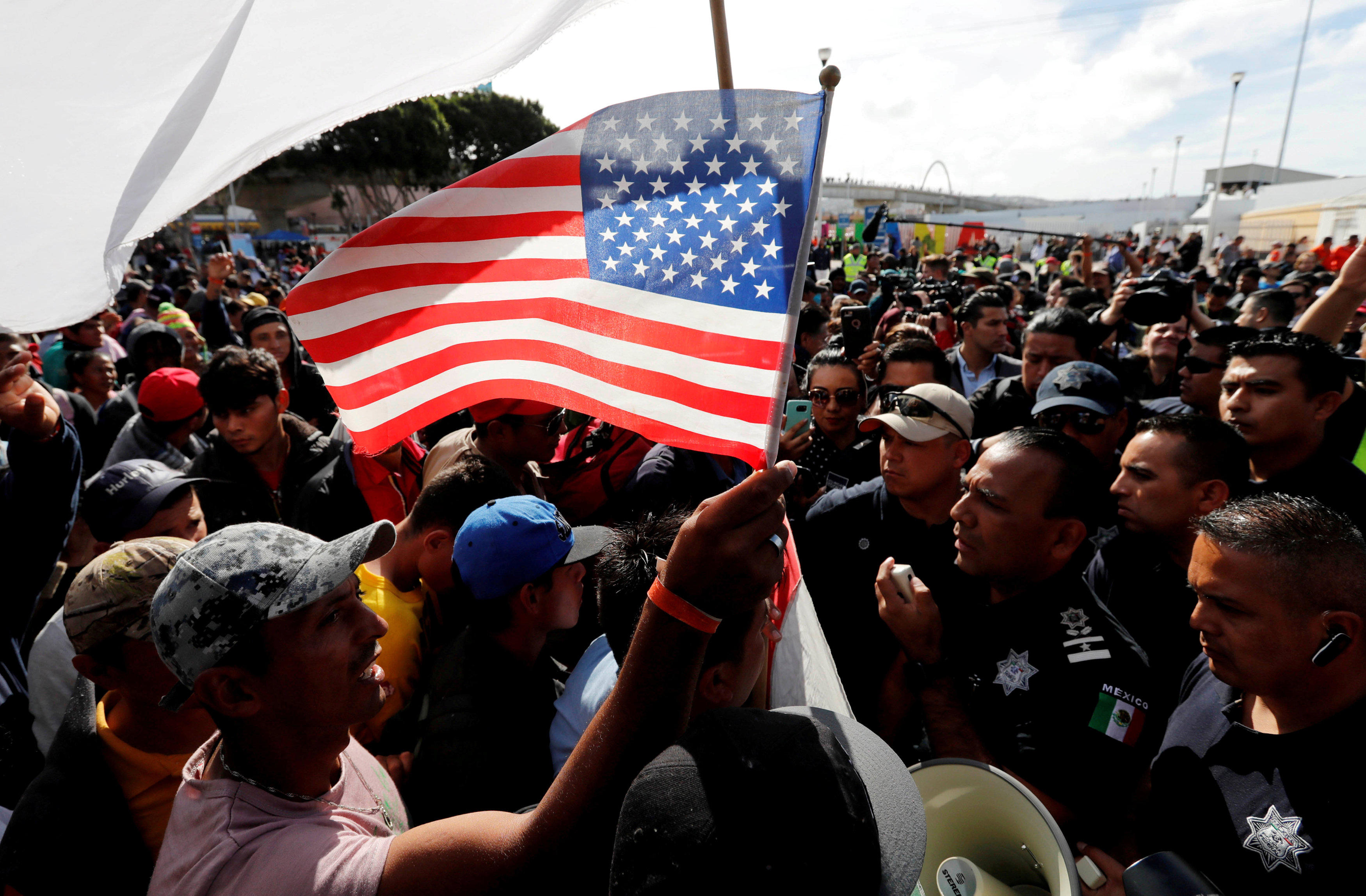 Migrant Caravan At Mexico Border Incoming Mexican Government Denies 