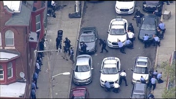 Philadelphia shooting: Suspect in custody after Philadelphia police ...