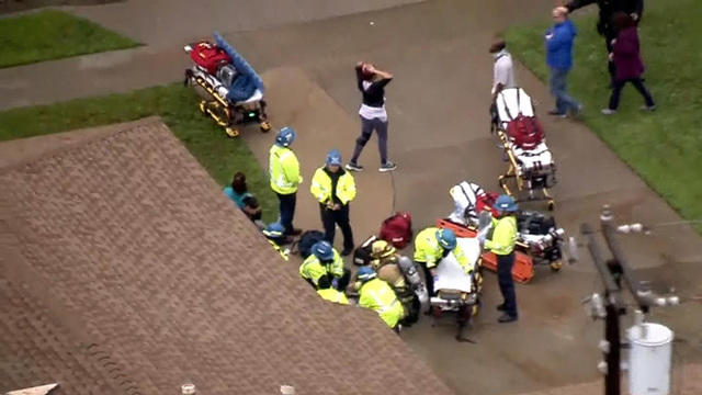 Two women survive deadly plane crash in Riverside, Calif. - CBS News