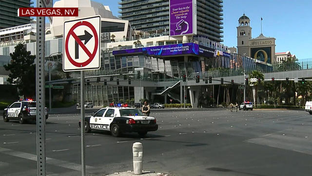 Gunman in deadly shooting surrenders after standoff on Vegas Strip ...