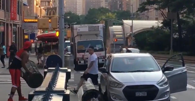 Report: Man charged in NYC machete street brawl seen on video - CBS News