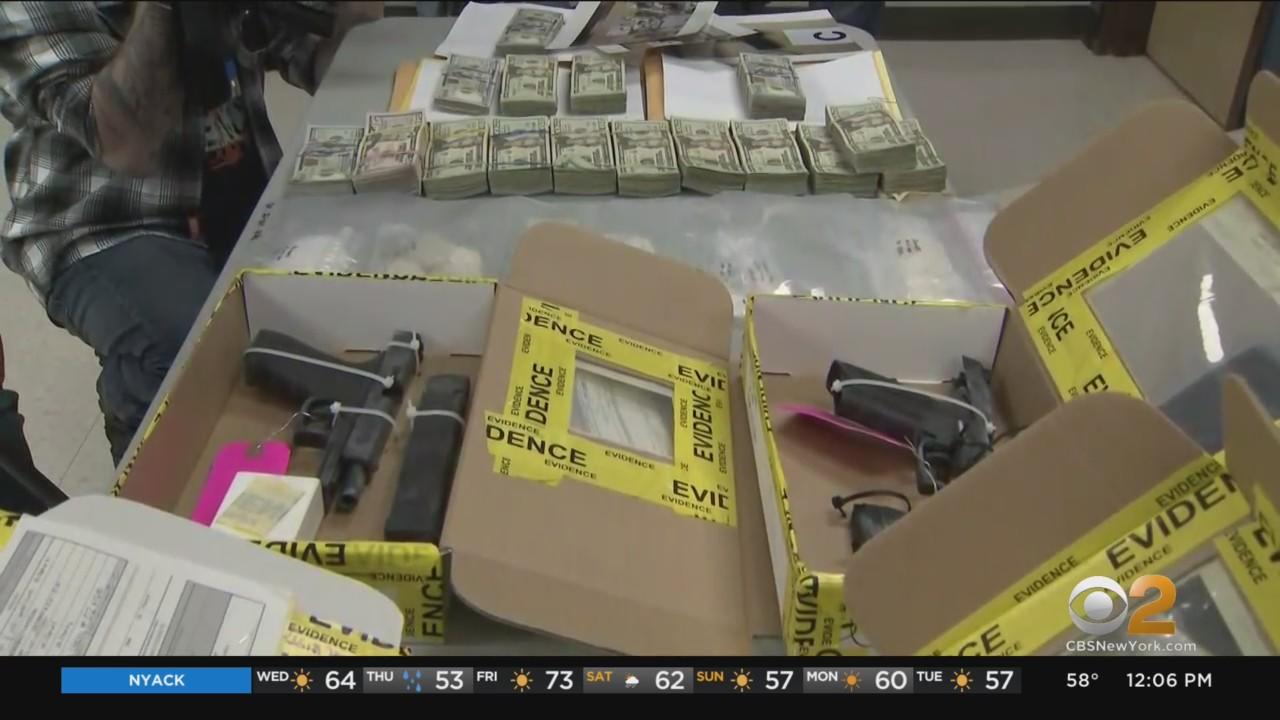 Suffolk County Police announce series of drug busts - CBS New York