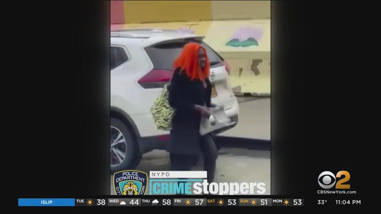 Caught on camera: Suspect smashes taxi window, steals iPhone and cash ...