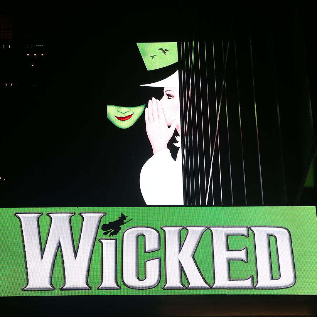 How to buy Broadway tickets online for "Wicked" 