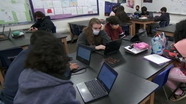 Schools struggle to staff up for youth mental health crisis - CBS News