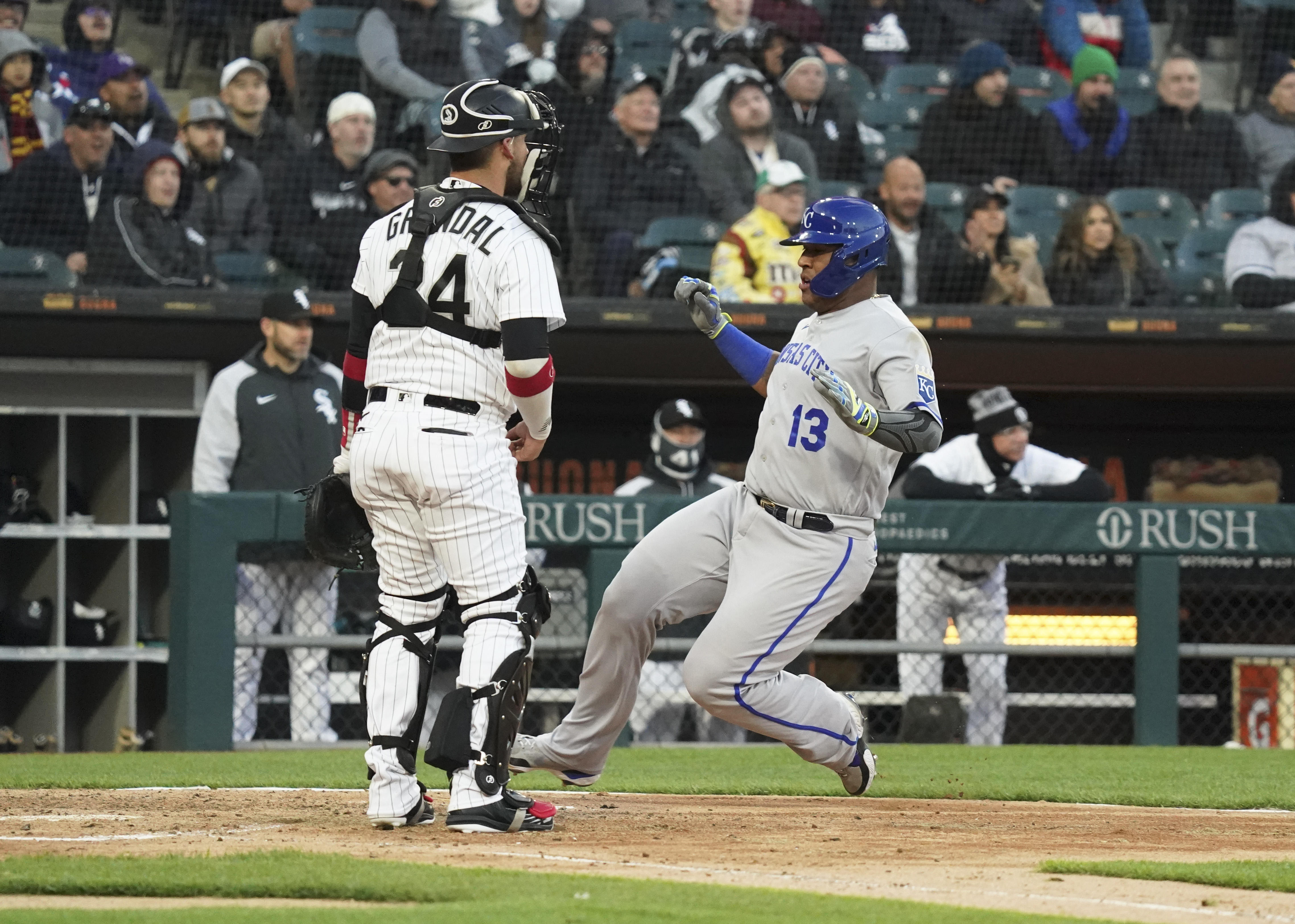 White Sox shut out by Kansas City Royals for eighth straight loss - CBS ...