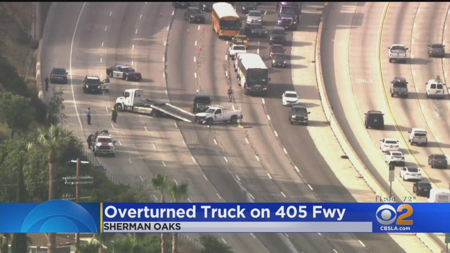 Multi-vehicle crash snarls traffic on northbound 405 Freeway in ...