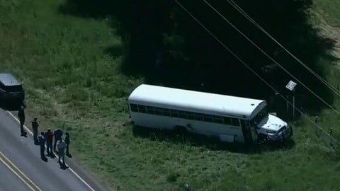Manhunt continues for convicted murderer who stabbed prison bus driver ...