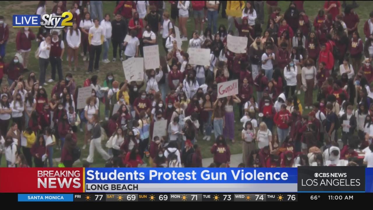Hundreds of high school students walkout on Gun Violence Awareness Day ...