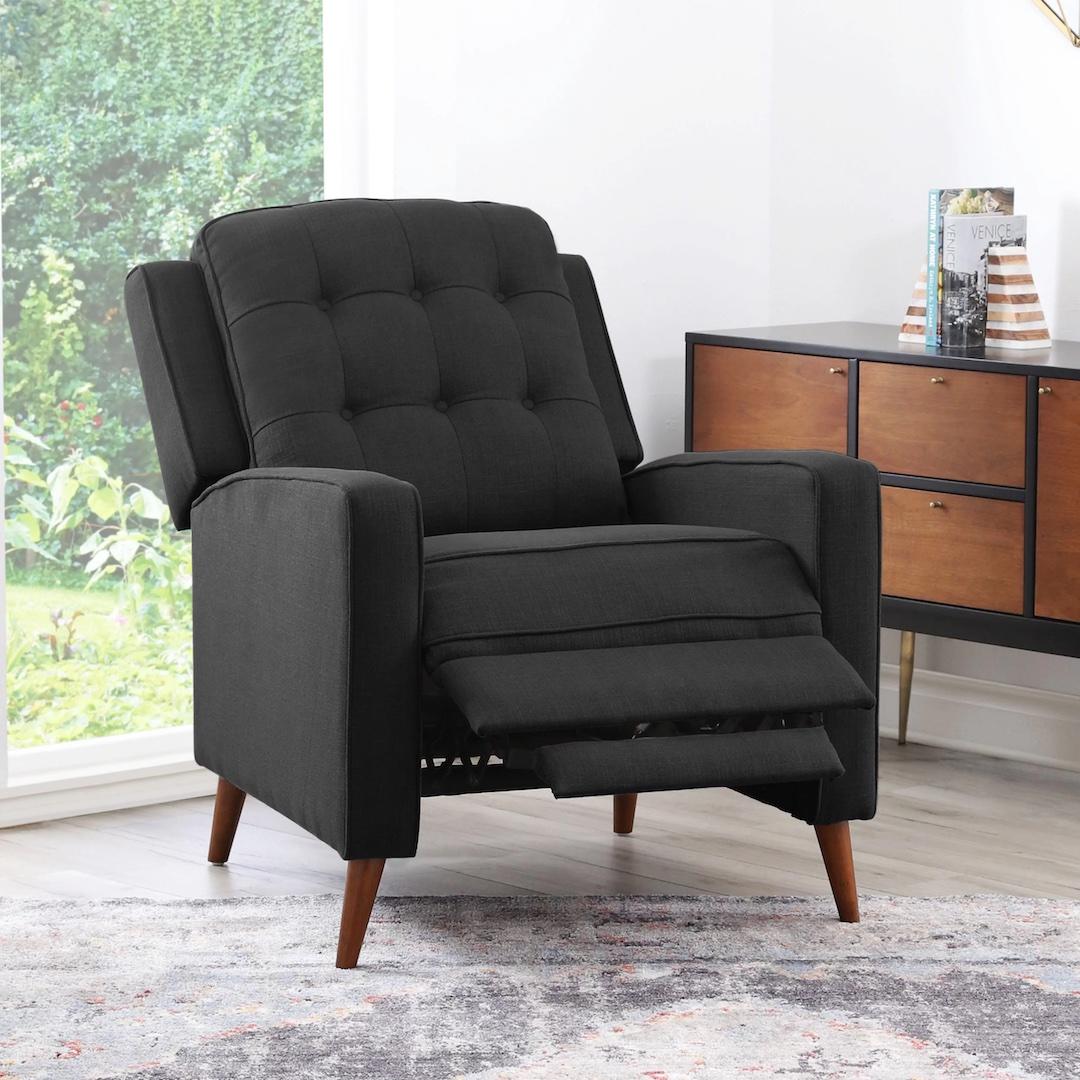 Braelyn Wide Manual Pushback Club Recliner 