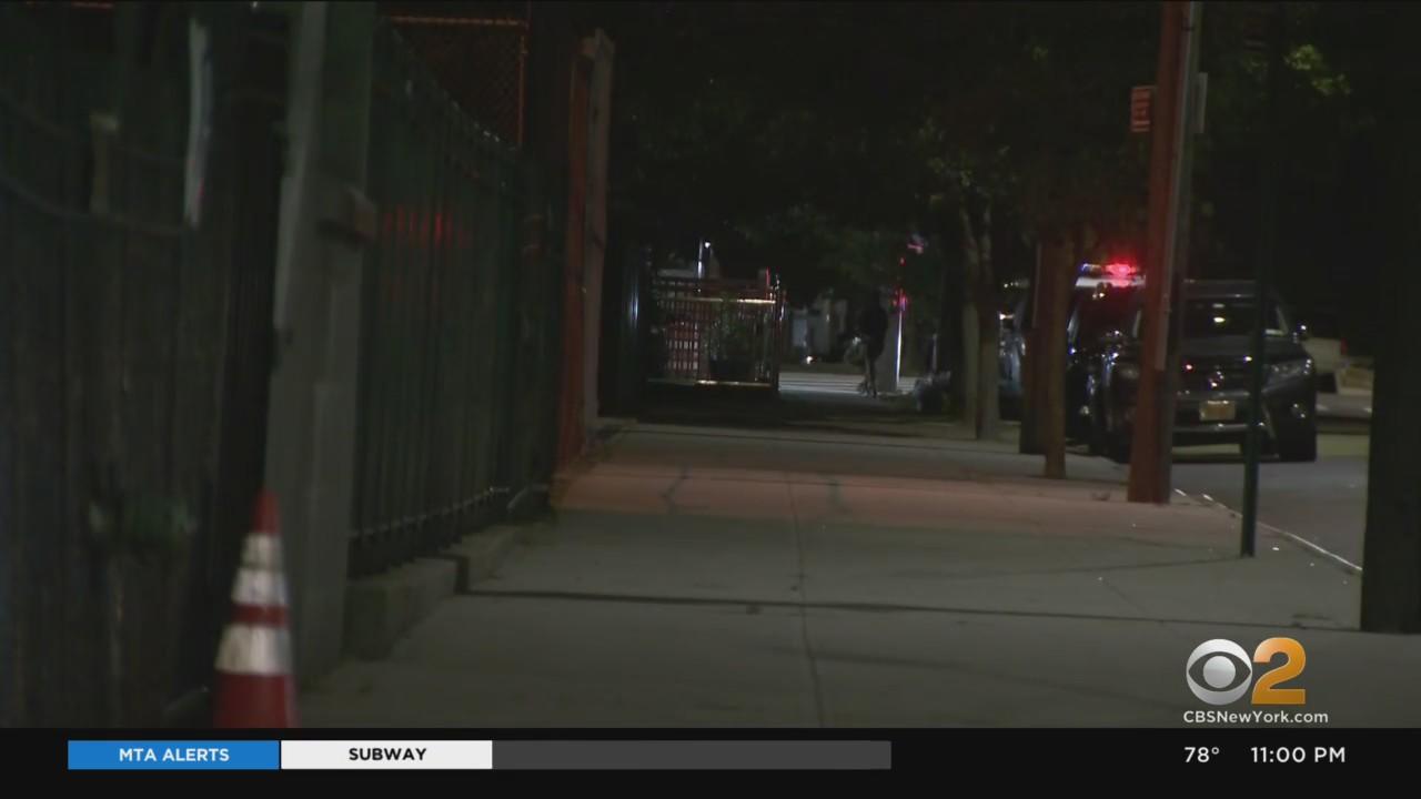 Woman struck by stray bullet in Queens - CBS New York