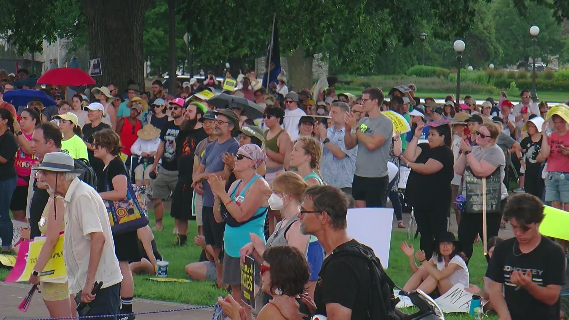 Abortion rights march and rally held at Minnesota Capitol - CBS Minnesota