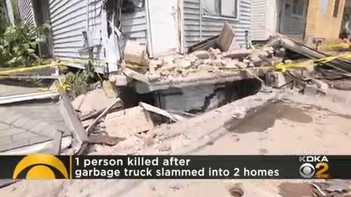 Garbage truck driver dies after vehicle crashes into Wilmerding homes ...