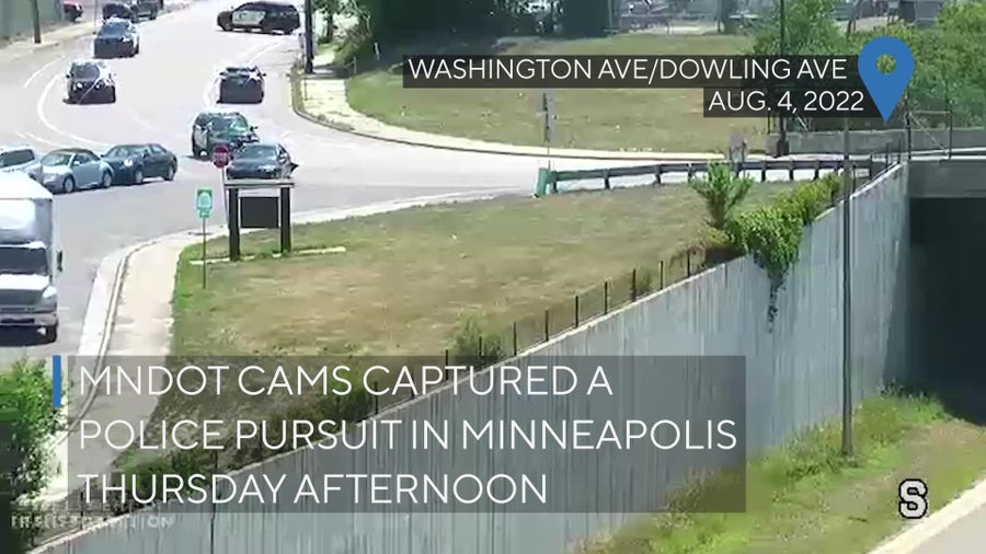 Semi collides with stolen car in police chase, 4 teens arrested - CBS ...